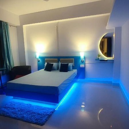 Jorhāt Casa Felice Luxuryアパートホテル エクステリア 写真