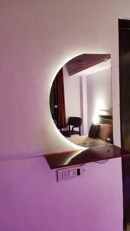 Jorhāt Casa Felice Luxuryアパートホテル エクステリア 写真