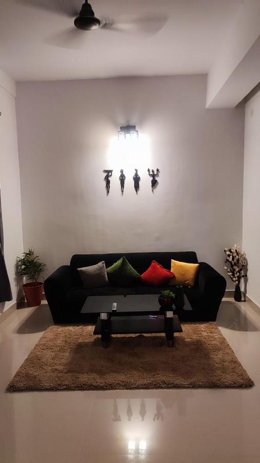 Jorhāt Casa Felice Luxuryアパートホテル エクステリア 写真