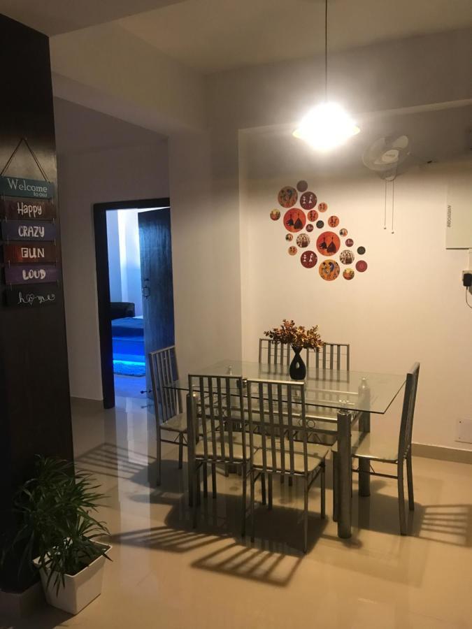 Jorhāt Casa Felice Luxuryアパートホテル エクステリア 写真